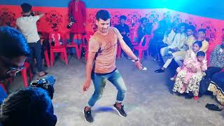 বিয়ে বাড়ির মজার Dance 🕺 | Mukabala o layla