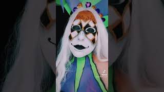 #shortsvideo Mardi Gras Makeup Look #shorts #bodypainting #halloweenmakeuplook #mardigrasmakeup