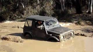 suzuki sierra bogged being pulled out