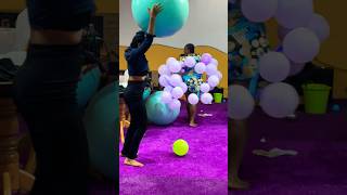 Burst 4 balloons with Yoga ball in 20 seconds