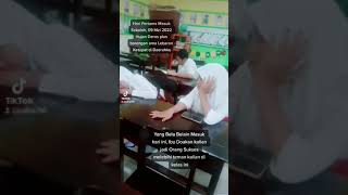 Gimana Kalo Hari Pertama Masuk Sekolah Hujan ???