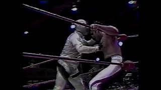 WWC Ray González vs El Golden Boy ( Chicky Star) Máscara vs Cabellera 1997