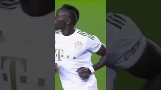 Sadio Mané 🇸🇳 ouvre le score face au Barça (3-0)