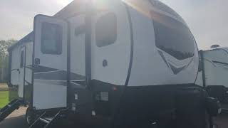 2025 Flagstaff Micro Lite 25FKBS Travel Trailer Camper