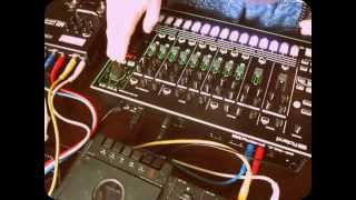 Roland Aira TR8 Jamming To Tape