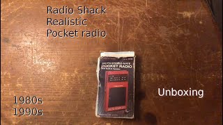 Taking a look at a Realistic pocket radio from late 80s/early 90s.