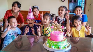 Kids Go To School | Grandma's birthday Chuns And Best Friend Make a birthday cake for Grandmother