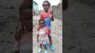 Mes 2 filles MWAMBA MULOPWE DJALYA ma cadette & sa grande sœur Halima MULOPWE.SITERIYA le 08/07/2024