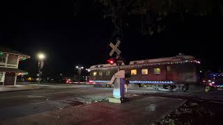 Sierra Northern Christmas train 10th street crossing (with @OxnardLocalRailfan)