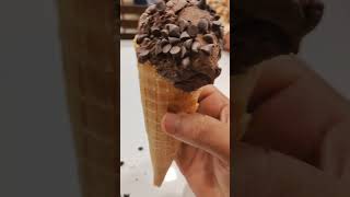 Boomerang 🪃❤️| Chocolate 🧇 waffle 🍫Ice cream 🍨 lover|#foodboy #shorts #food #lover #cake#chocolate