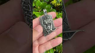 Stainless steel hunter pendant