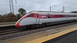 2 LNER Azumas passing through Biggleswade railway station