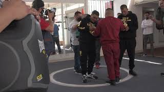 Entrenamiento publico Isaac Pitbull Cruz vs Yuriorkis Gamboa