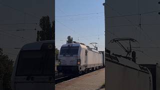 Vectron süvít át tehervonatával Győrön #vectron #siemens #transport