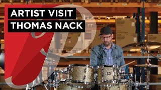 Thomas Nack jamming behind Pearl Masters Maple Reserve