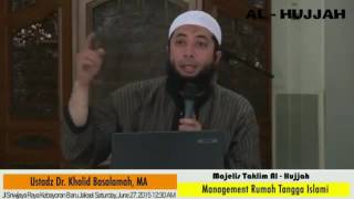 Begini aturan berhubungan intim secara Islam   Ustadz Khalid Basalamah   YouTube