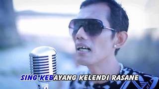 Catur Arum - Candu | Dangdut (Official Music Video)