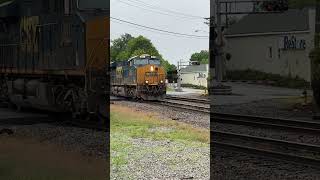 CSX locomotive #csx #locomotive #Train #norfolksouthern  #railroad  #railfanning  #unionpacific