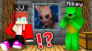 How Mikey and Jj Hiding From The HUNTRESS in Minecraft at 3:00 AM !? - Maizen