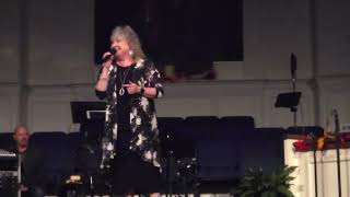 Christine Scott.                                      Love Lifted Me ( clip)