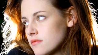 11 pictures of Kristen Stewart's face (The Beatles)