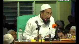 NEW Hukum TAWASUL Di Kubur WALI Allah   Ustaz Azhar Idrus