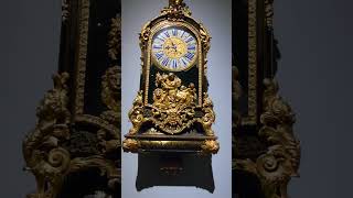 Insane craftsmanship - 17th century Dutch clock!