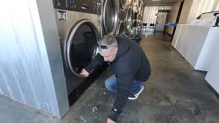 Oops! SUMLORD Takes a Tumble! #followingkeenan #laundromats #dryerlint