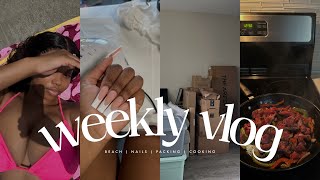 WEEKLY VLOG | solo beach trip, leaving my hometown, life as a nail tech, mentally drained & more ❥