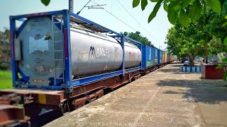 Rare AJNI Wag-9 Pulling A Long Freight Train with Container Rake and meet Superfast Express||ER