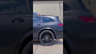 Mercedes GLS 550 on 24" Vossen Wheels