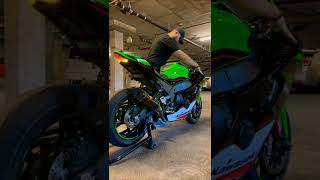 2022 kawasaki ninja zx10r cold start #shorts #youtubeshorts #shortvideo