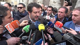 Salvini: "Scioperi senza fasce di garanzia? Interverrò per tutelare i diritti dei cittadini"