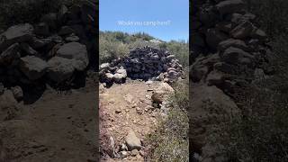 I came across this campsite while hiking a section of the PCT, would you camp here? ⛺️ Happy trails!