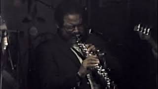 Robert Moore Trio  02-22-1990 Middle East