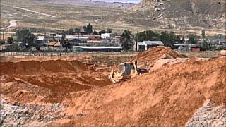 Deere 1050C Stripping Overburden