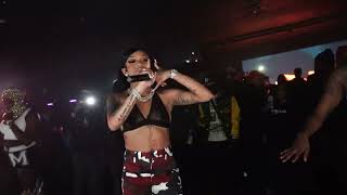 GloRilla Performs Remix To Moneybagg Yo Song “Don't Kno” (Live In Atlanta)