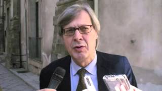 Sgarbi vs il matrimonio (compilation)