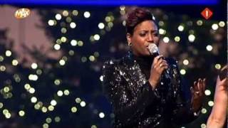 Edsilia Rombley - Nooit meer zonder jou - Missie Max Kerstgroeten 30-12-11 HD