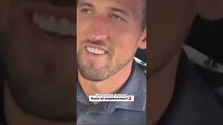 Harry Kane ist offiziell in München angekommen und wird einen 4 Jahresvertrag unterschreiben!