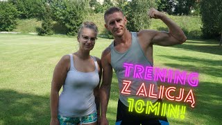 10 min Trening z Alicją- modelowanie sylwetki z mini band