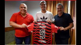 Flamengo renova vínculo com o artilheiro Pedro até 2027