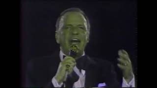 Frank Sinatra e o beijoqueiro - "My Way" (Maracanã - 26/01/1980)