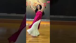 Makhna/ Bollywood dance cover/ Team naach choreography #aranmanai4gold #viral #shorts #youtube #leu