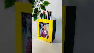 Diy Pen Stand With Photo Frame #shorts #craft #penstand #diyphotofranepenstand