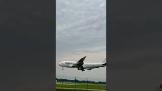 Magma 747-400 Landing in Rockford