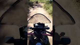 Prueba yamaha xtz 150 en terraceria, Dándole duro