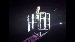 Justin Bieber - Fall - Believe Tour Antwerp 10/4/13