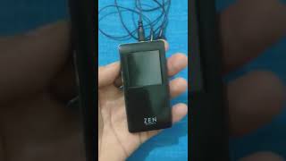 Creative Zen Neeon Mp3 Player hands-on. Trên tay Máy nghe nhạc MP3 Zen Neeon.