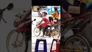 VIRAL! PACARAN YANG MENYUSAHKAN HAHA DI INDONESIA